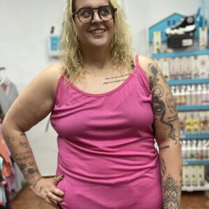 Camiseta tirantes fucsia